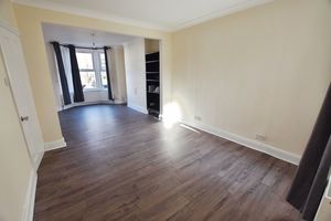 Lounge/Diner- click for photo gallery
